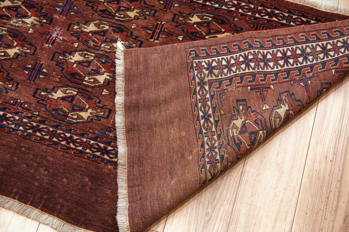 No. 1111 - 4' x 2' 5"