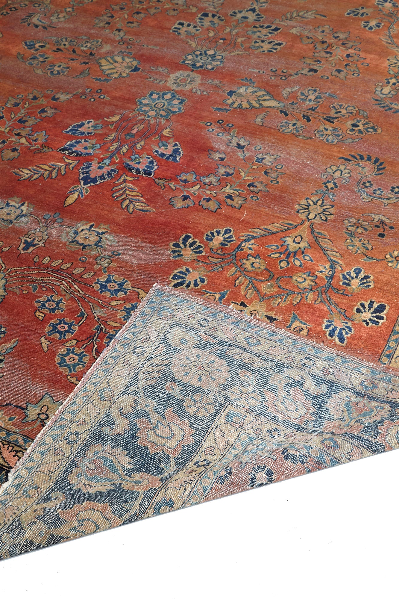 No. 879 - 8' 7" x 12'