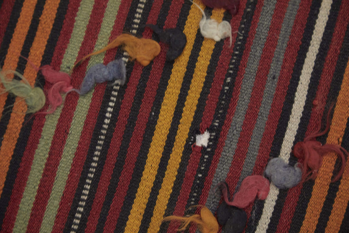 No. 1073 - 7' 9" x 12'