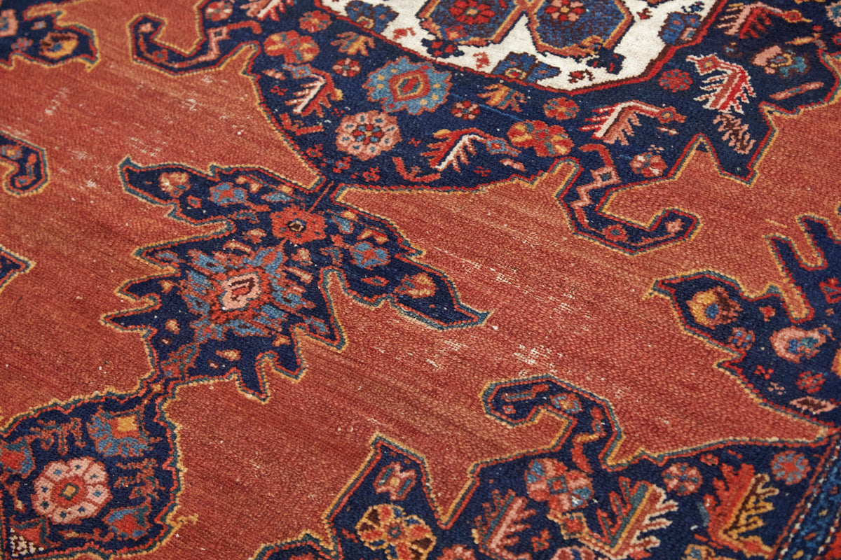 No. 1124 - 4' 6" x 6' 8"