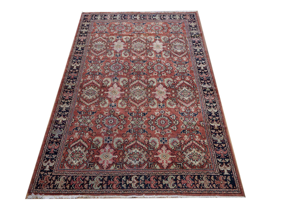 No. 1122 - 7' 4" x 10' 6"