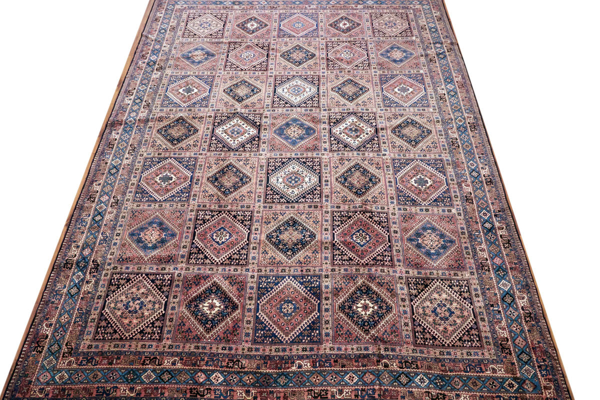 No. 1130 - 10' 1" x 13' 7"