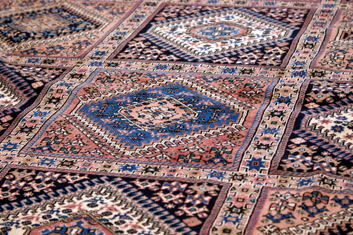 No. 1130 - 10' 1" x 13' 7"