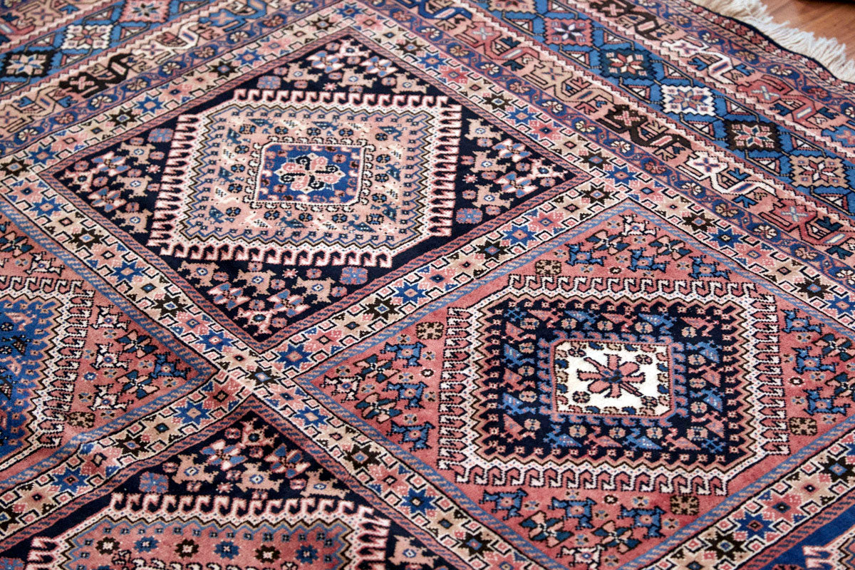 No. 1130 - 10' 1" x 13' 7"