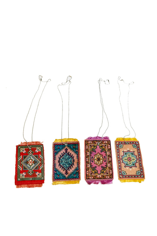 Mini felt rug necklace/key chain